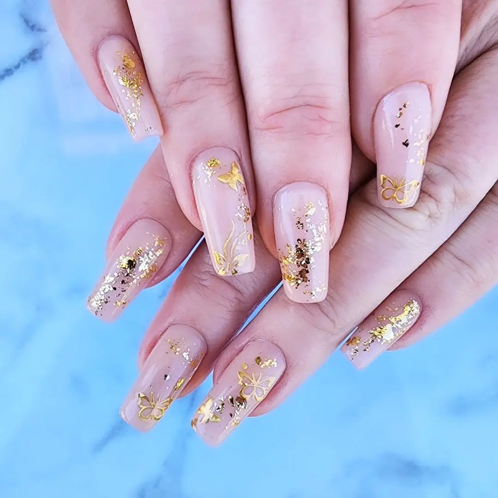 Discover the Art of Gold Leaf Nails: 7 Designs That Will Turn Heads! - Wrap Up Your Nail Art Journey