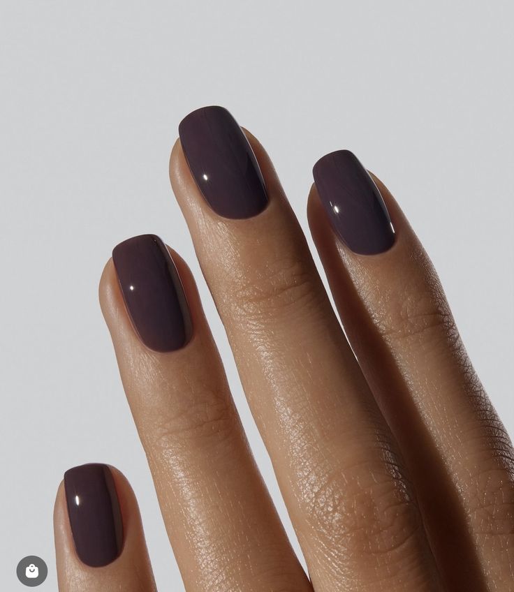 10 Squoval Nail Art Ideas That Are Clean, Classy & Totally Trending - 4. Rich Plum Elegance