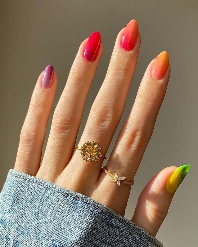 11 Jelly Nails That Look Juicy, Glossy & Totally 2025-Approved - 4. Sunset Glow