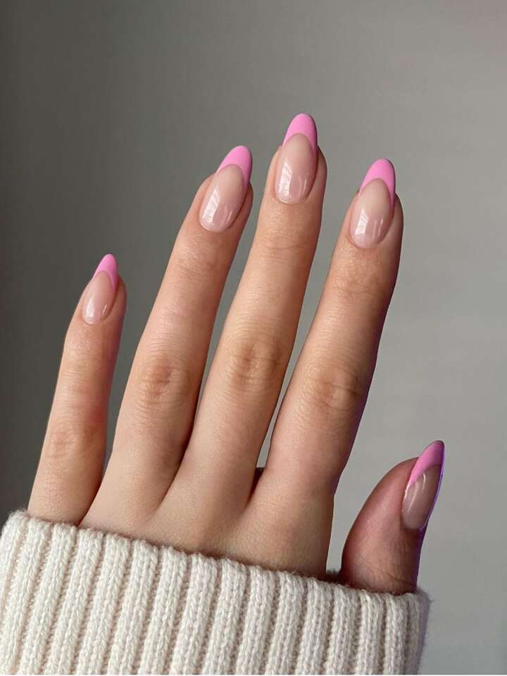 11 Pink Oval Nails That Are Soft, Chic & Totally Aesthetic - Gleaming Metallics