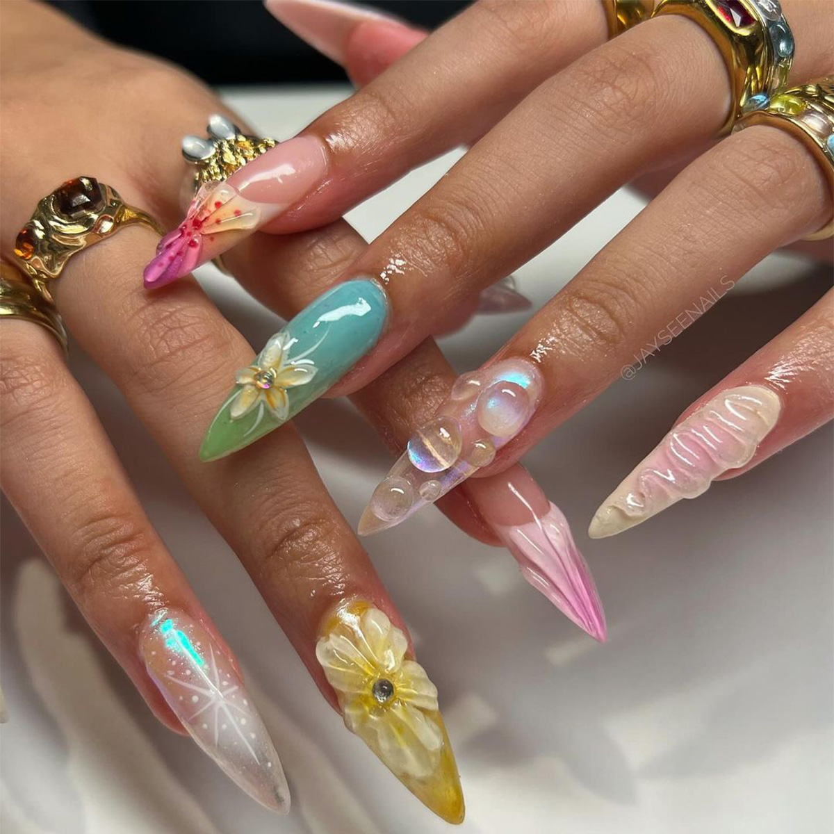 12 Tropical Jelly Nail Designs That Scream Summer Vibes - 6. Beachy Bliss