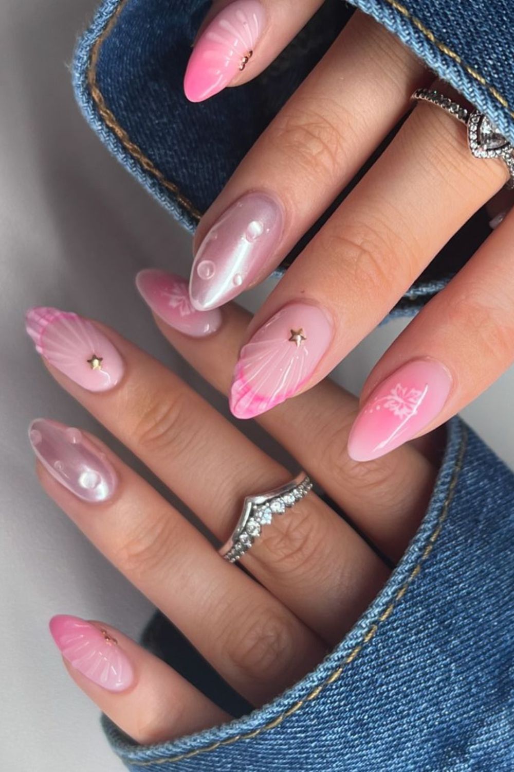 15 Summer Nails Aesthetic Ideas That Are Effortless, Colorful & Totally Insta-Worthy - Ocean-Inspired Shell Nails