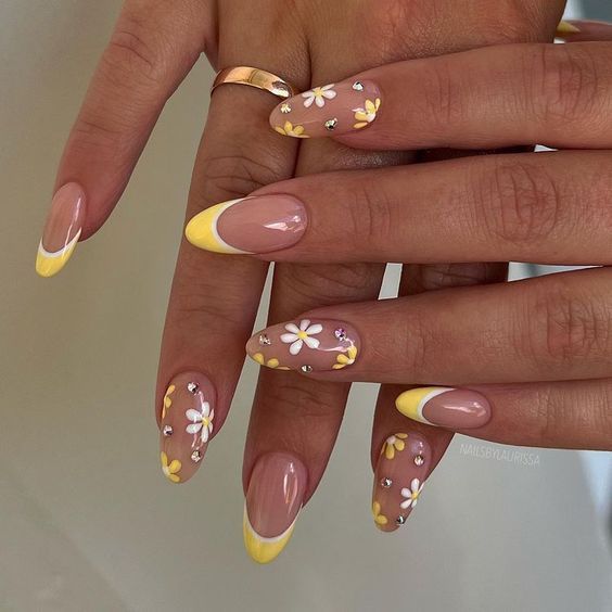 16 Summer Nails Aesthetic Ideas That Are Pinterest-Perfect & Totally Fun - 13. Floral French Tips