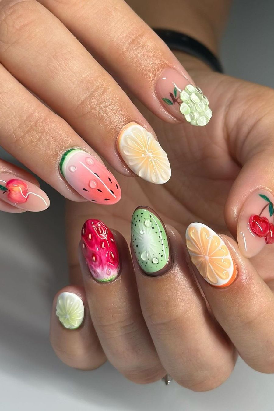 Nail Art Ete: 20 Must-Try Summer Nail Designs That Will Turn Heads! - Sunkissed Ombre
